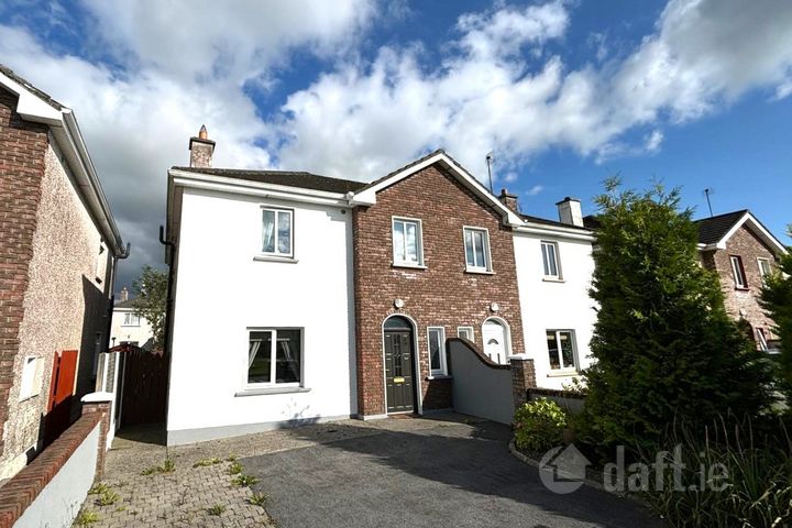 96 Cois Na Habhainn, Ballygady Rd, Tuam, Galway