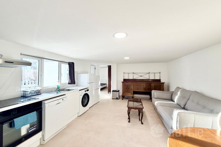 The Chalet, Sandyford Village, Sandyford, Dublin 18