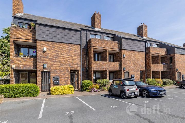 Apartment 23, Bellevue Court, Dornden Park, Booterstown, Merrion, Dublin 4