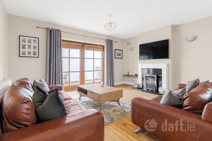 3 Kilbeelin View, Athgarvin Rd, Newbridge, Kildare