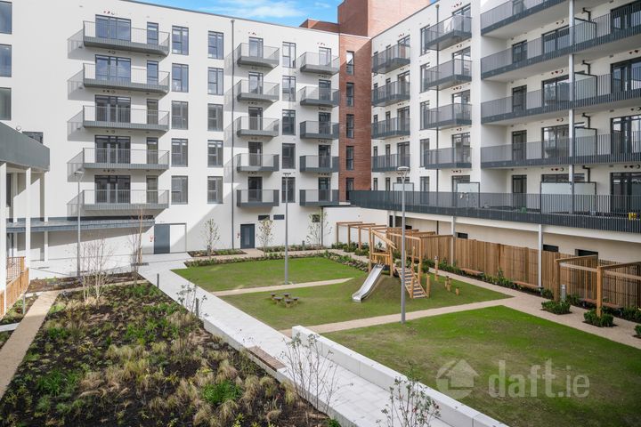 Station View , The Crossings , Adamstown, Co. Dublin