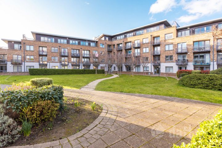 23 Knocklyon Gate, Knocklyon, Dublin 16, D16HF64