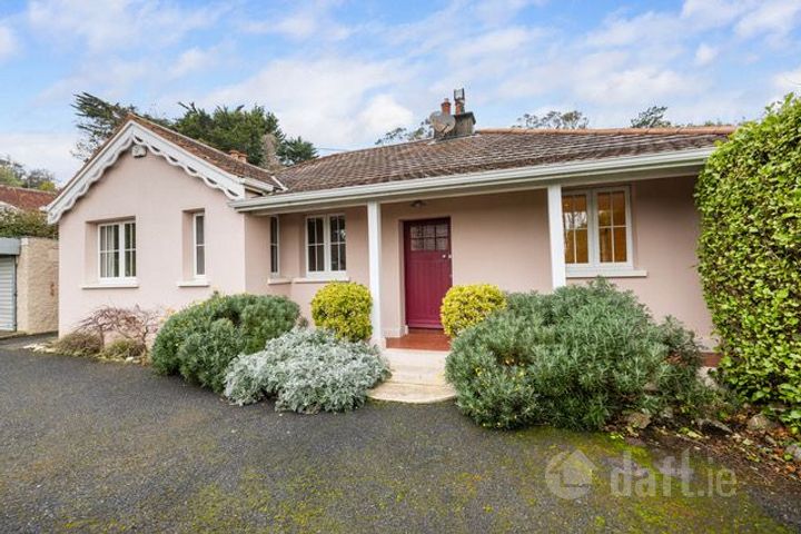 Tigin, Kilmore Avenue, Killiney, Co. Dublin, A96CX36