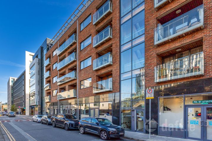 16 Hyde Court, Townsend  Street, Dublin 2, D02RR68