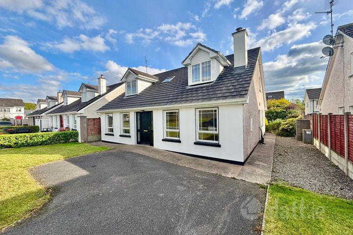 15 Dún Na Rí, Rathscanlan, Swinford, Co. Mayo, F12WP40