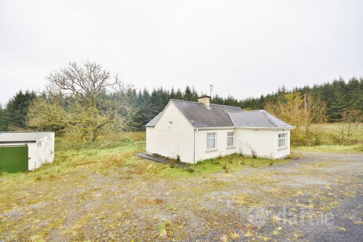 Ballyloughane, Carrigkerry, Co Limerick, V94N2HF
