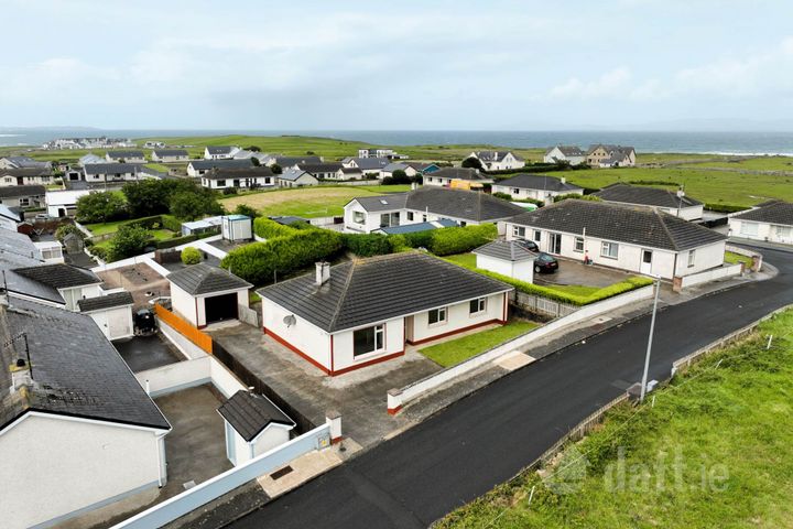 31 Tullan Strand Road, Bundoran, Co. Donegal, F94V528
