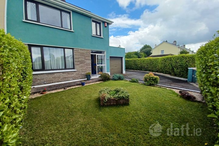 Kendal, 69 Rosewood Estate, Ballincollig, Cork
