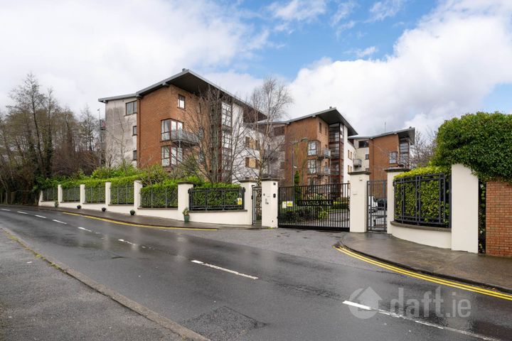 Grange House, Taylors Hill, Rathfarnham, Dublin 16