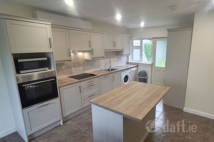 Manor Village Westport Road Castlebar , Castlebar, Co. Mayo