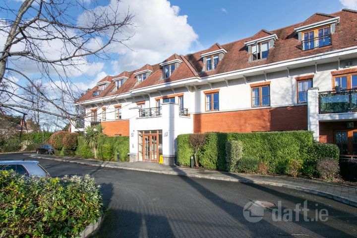 Apartment 12, Cairnbrook Hall, Carrickmines, Dublin 18, D18N369