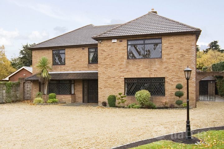8 The Birches, Torquay Road, Foxrock, Dublin