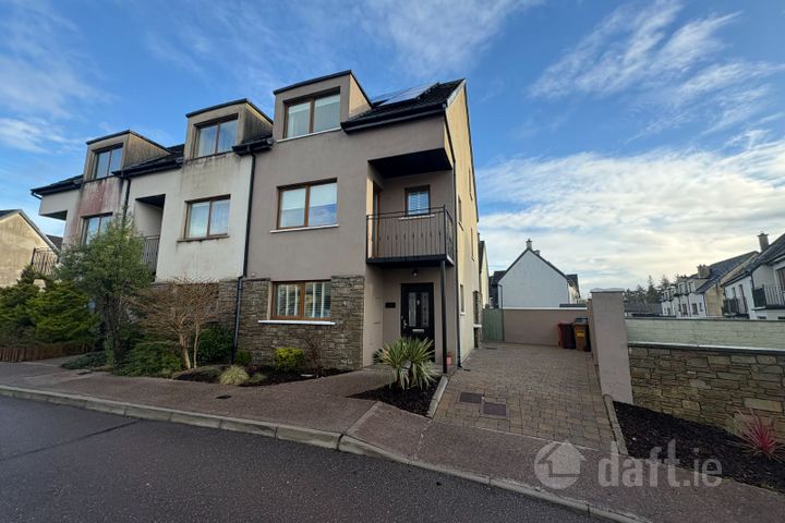 9 Oakridge, Meadowlands, Macroom, Co. Cork, P12PX54