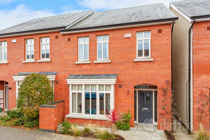 6 The Dale, Citywest Village, Dublin 24, D24VK4V