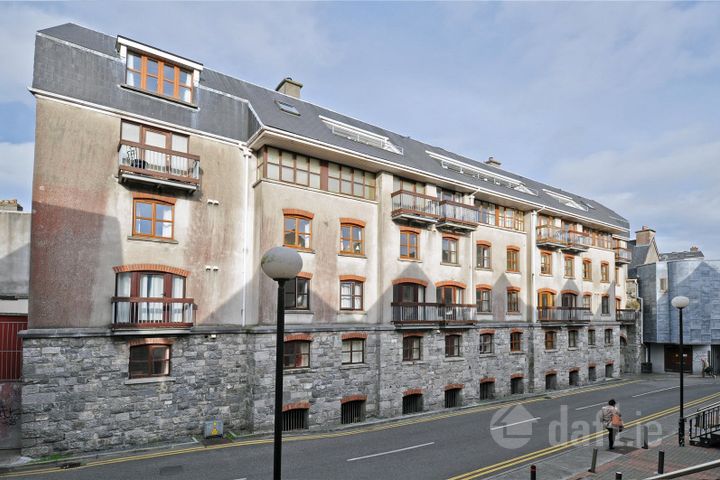 18 Kirwans Court, Kirwans Lane, Galway, Galway