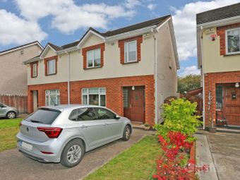26 The Crescent, Kilteragh, Dooradoyle, Co. Limerick - Semi-detached house