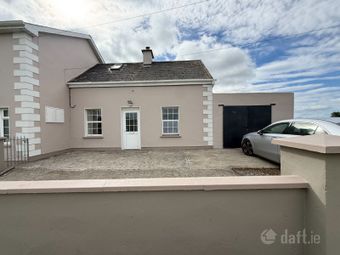 Cloverfield, Pallasgreen, Dromkeen, Co. Limerick - House to Rent