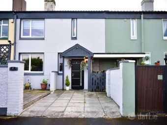 27 O'Brien Park, Shannon, Shannon, Co. Clare - Terraced house