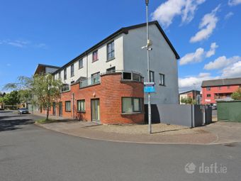 156 Bru Na Sionna, Shannon Town Centre, Shannon, Co. Clare - Duplex For Sale