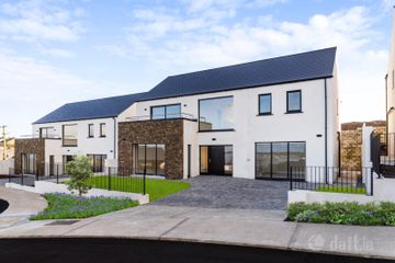 6 Ocean View, Barrack Hill, Ballycotton, Ballycotton, Co. Cork, P25R8C2
