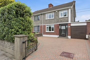 59 Tonlegee Drive, Raheny, Dublin 5, D05H3A0