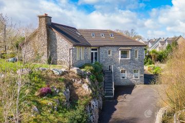 Limestone Lodge, Gortamullen, Kenmare, Co Kerry, V93PR88
