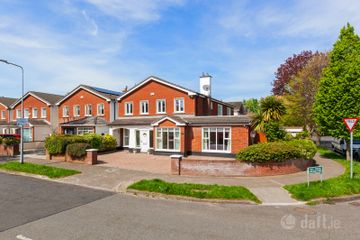 2 Hadleigh Court, Castleknock, Dublin 15, D15A6YF