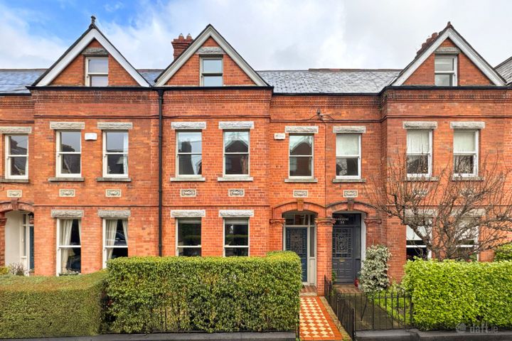 30 Oaklands Park, Sandymount, Dublin 4, D04E951