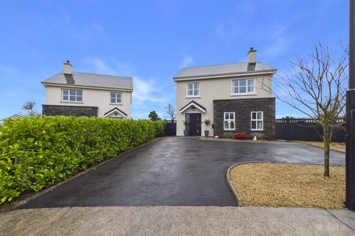 12 The Stables, Monivea, Co. Galway, H65PW73