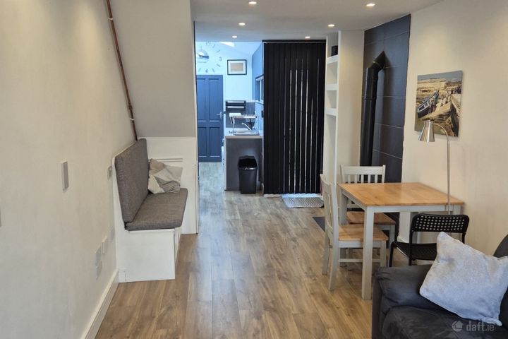 Ardcairn Villas, Churchyard Lane, Ballintemple, Co. Cork