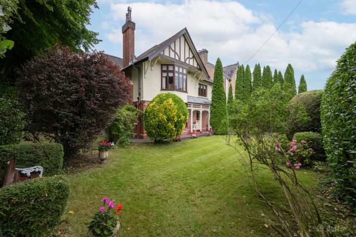 Glenair, Western Road, Cork, T12V6K4