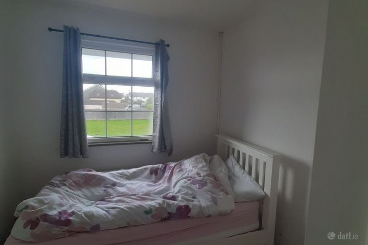 140 Rahylin Glebe, Ballybane, Galway, Merlin, Co. Galway