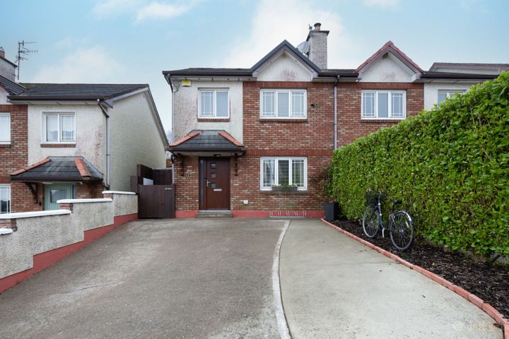 12 Carrig Avenue, Carrig Na Curra, Carrigaline, Co. Cork, P43FK64