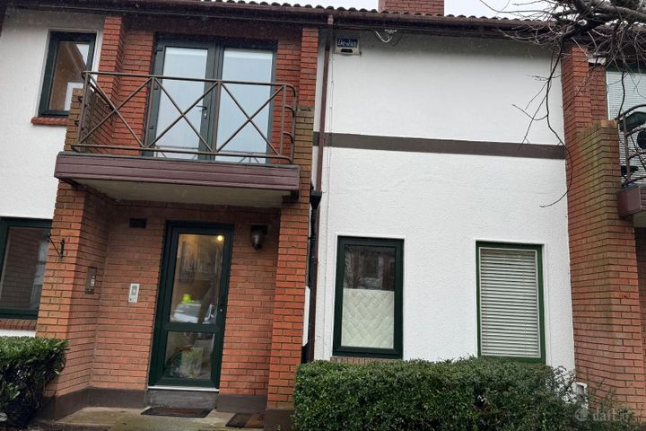 17 The Castlelands, Castleside Drive, Dublin 14