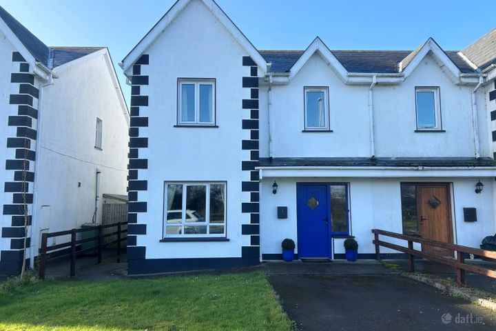 4 Mullaghmore, Carrick-on-Shannon, Co. Roscommon