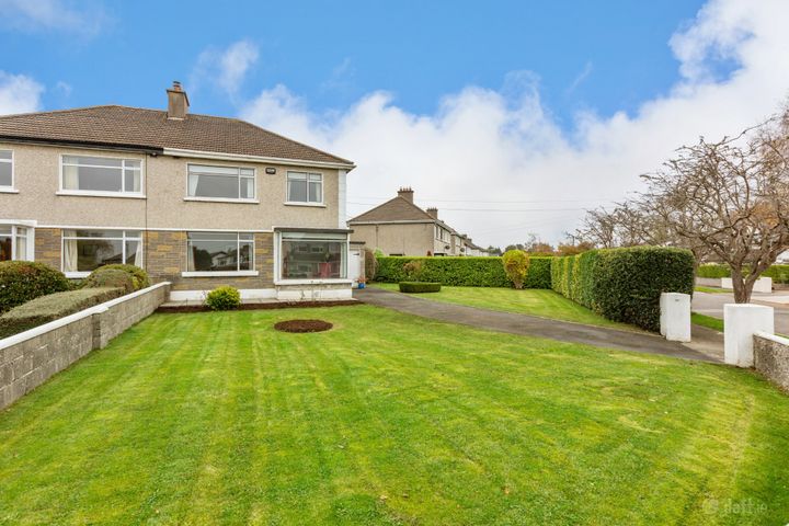 77 Meadow Mount, Churchtown, Dublin 14, D16P403