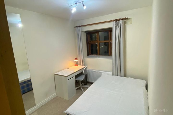 9 Brooklawn Wood, Blackrock, Monkstown, Co. Dublin