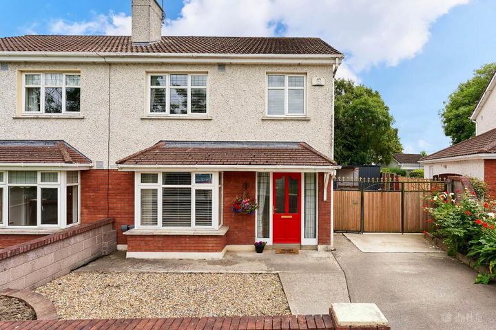 No 2 Leighsbridge, Commons Road, Navan, Meath