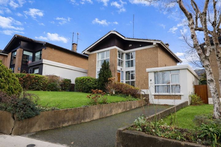 Kilgobbin Heights, Dublin 18, Stepaside, Dublin 18