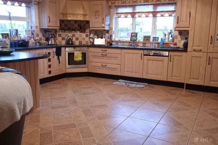 Water Street, Castlepollard, Co. Westmeath