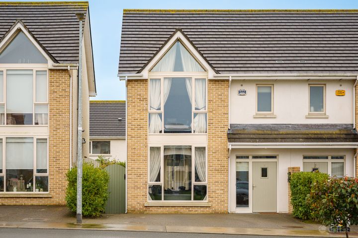 3 Seaview Square, Cnoc na Mara, Blackrock, Co. Louth, A91H63K