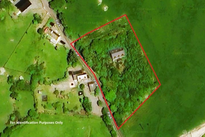 Park, Rossmaceoin, Castletownbere, Castletownbere, Co. Cork, P75WT25