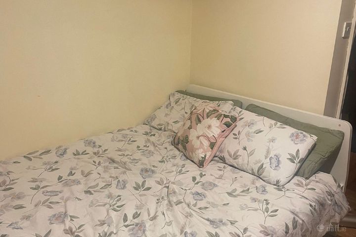 Dublin 7, North Circular Road, Dublin 7