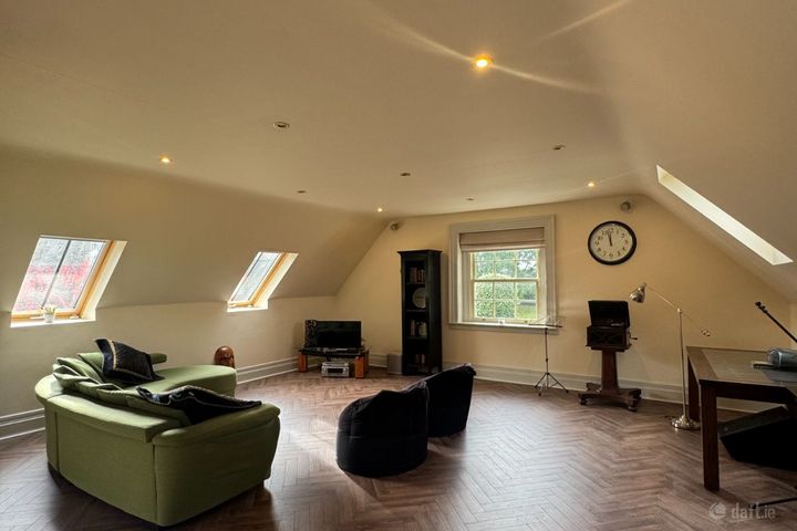 Abington , Malahide, Co. Dublin