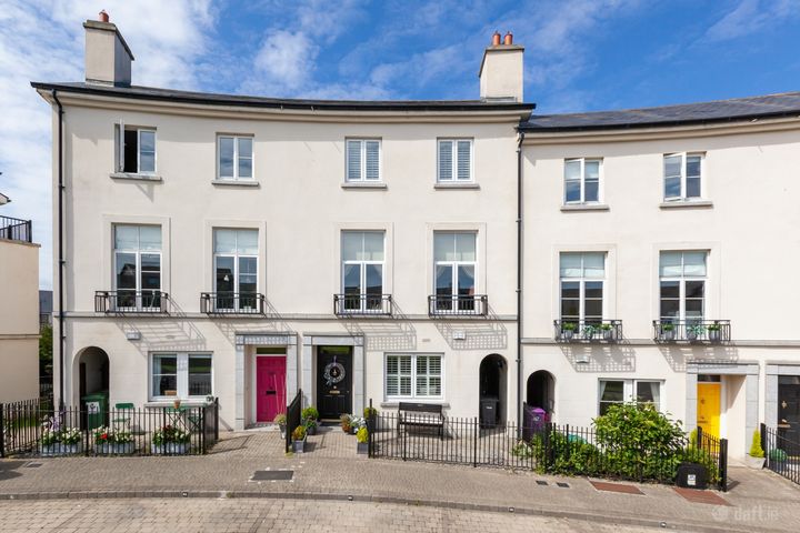 60 The Crescent, Robswall, Malahide, Dublin