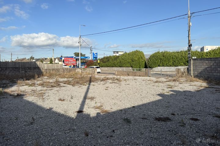 Site at intersection of Cork Road/ Dwyer's Road, Market Green, Midleton, Co. Cork
