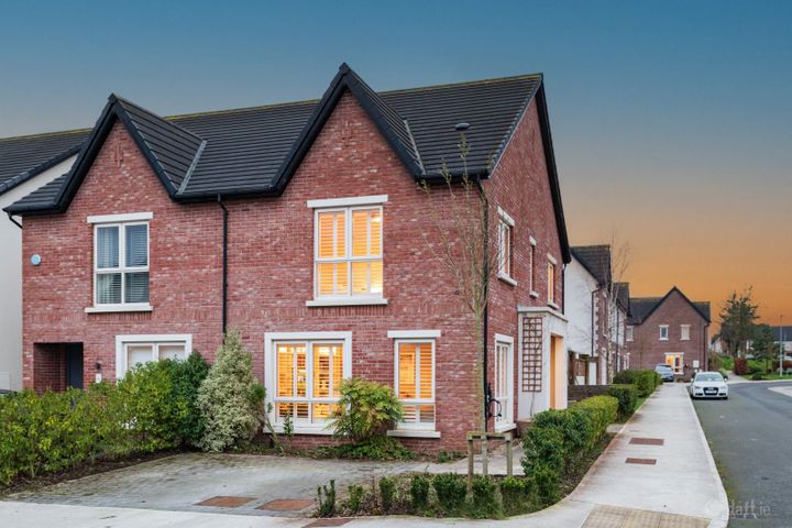 18 Whitethorn Crescent, Naas, Naas, Co. Kildare, W91DPF6