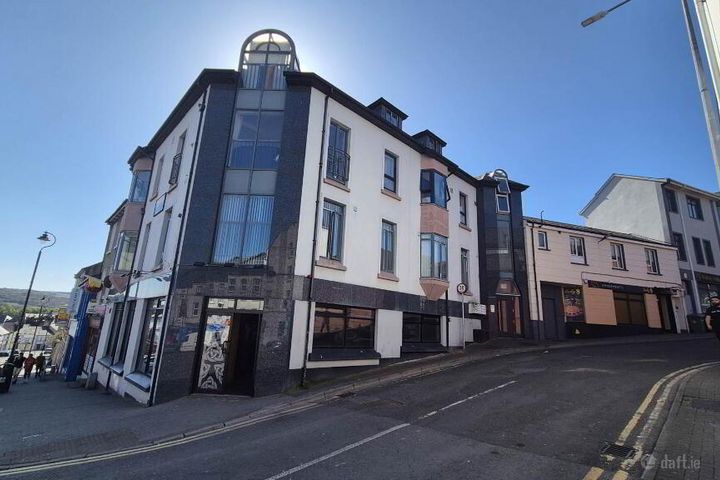 10 Hibernian Apts, Letterkenny, Co. Donegal