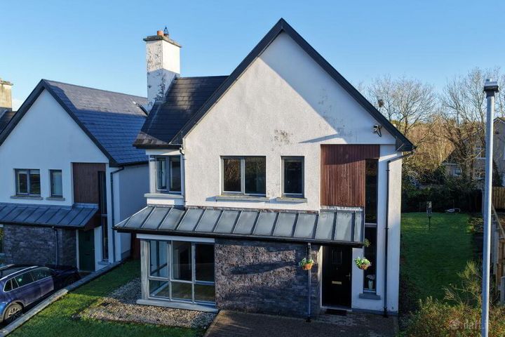 3 Allenbrooke, Drumshanbo, Co. Leitrim, N41FW20