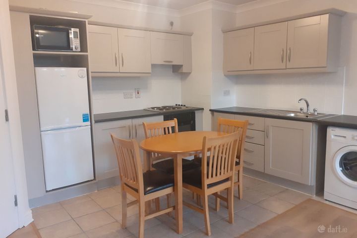 Inish House, Golden Island, Athlone Co. Westmeath , Athlone, Co. Westmeath